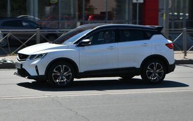 Китайский автомобиль