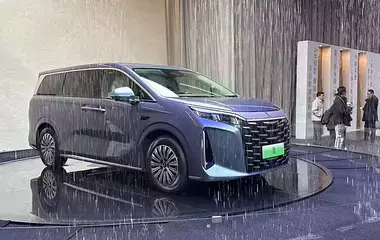 车