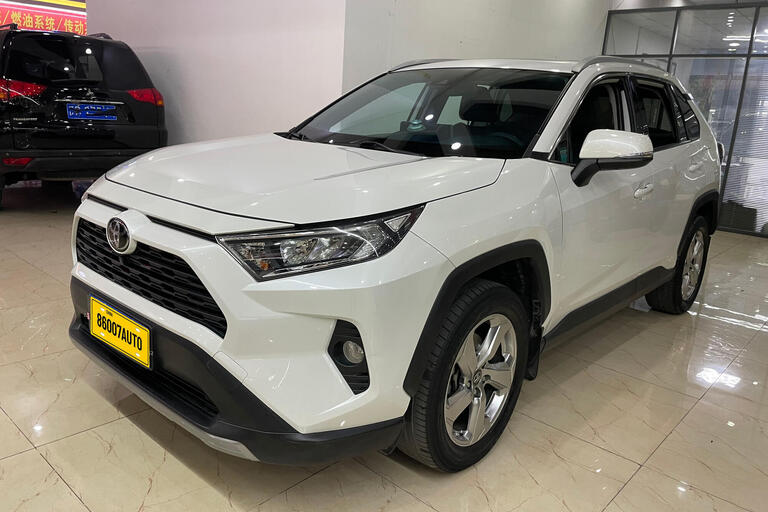 Toyota RAV4, 2020 2.0