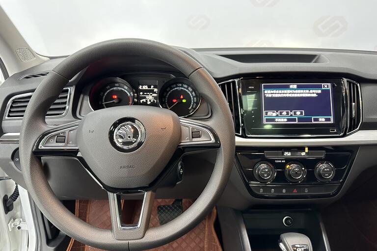 Skoda Kamiq 2020,1.5