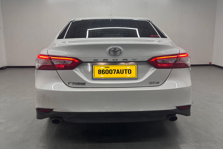 Toyota Camry 2022, 2.0