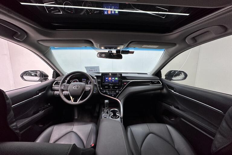Toyota Camry 2022, 2.0