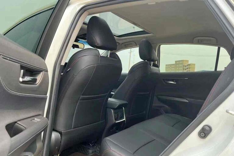 Toyota Harrier  2022, 2.0