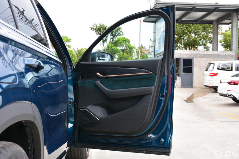 Geely Monjaro, 2021, 2.0