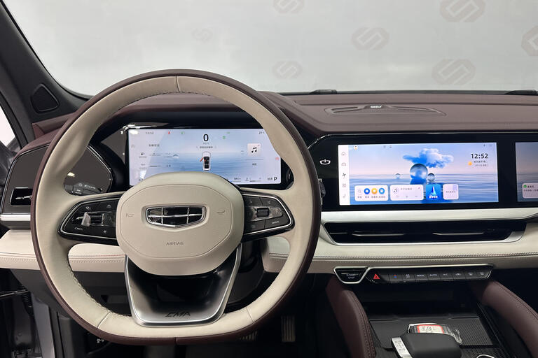 Geely Monjaro 2022,1.5