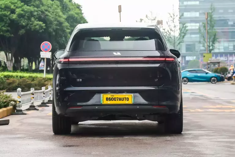 LI L7 Air,2023