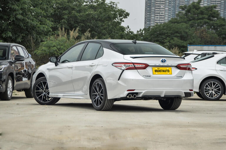 Toyota Camry, 2024 2.5