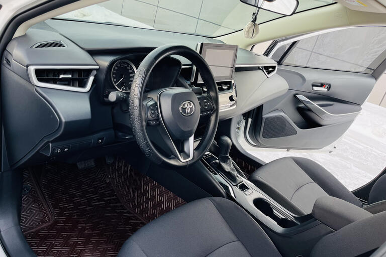 Toyota Corolla E-CVT 1.8, 2022