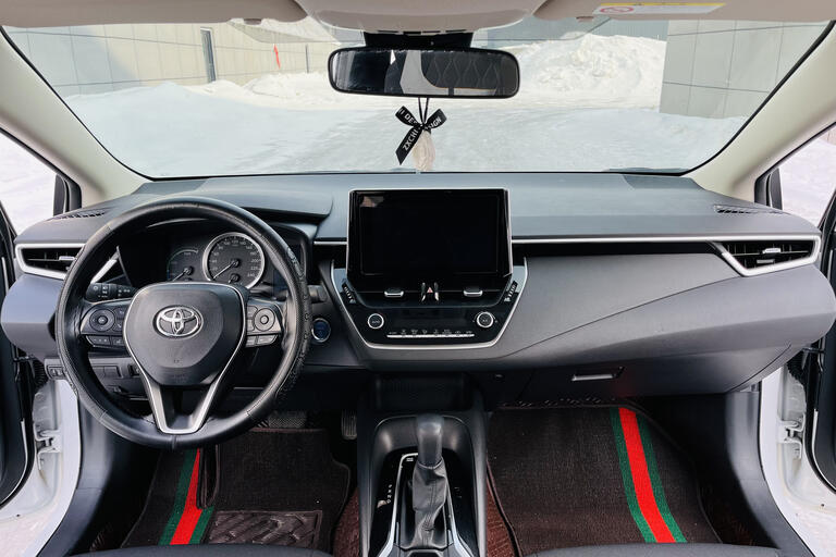 Toyota Corolla E-CVT 1.8, 2022