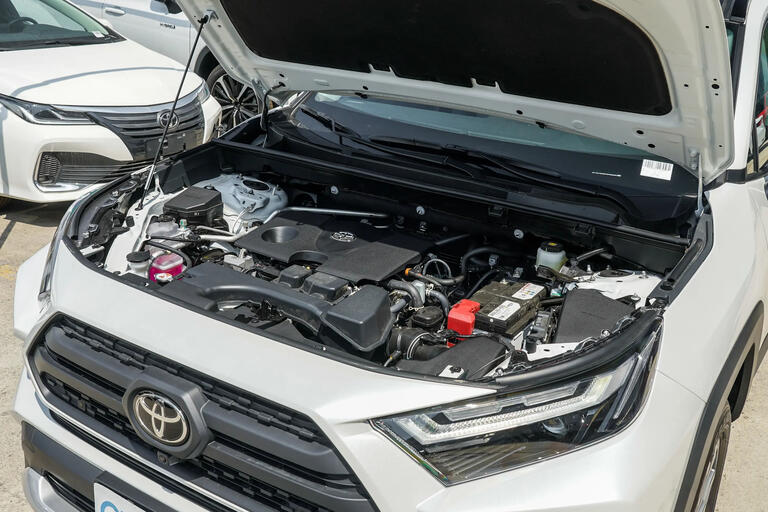 Toyota RAV4 2024,2.0