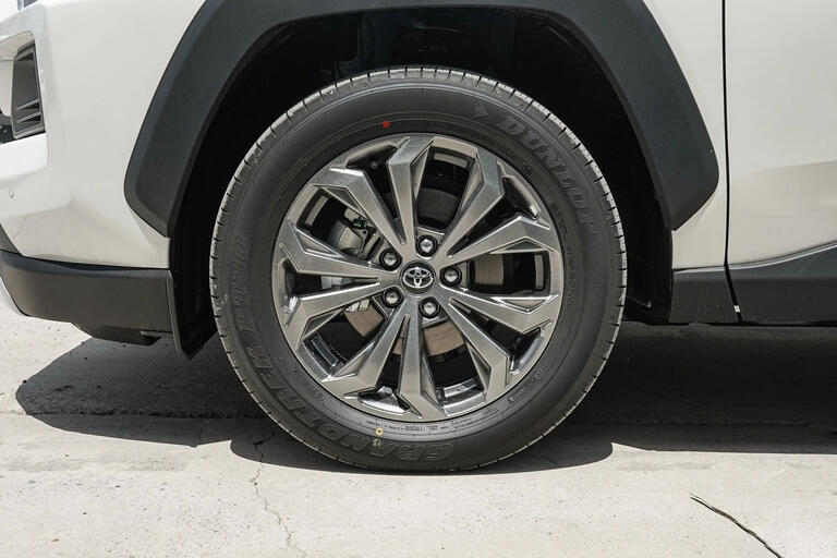 Toyota RAV4 2024,2.0