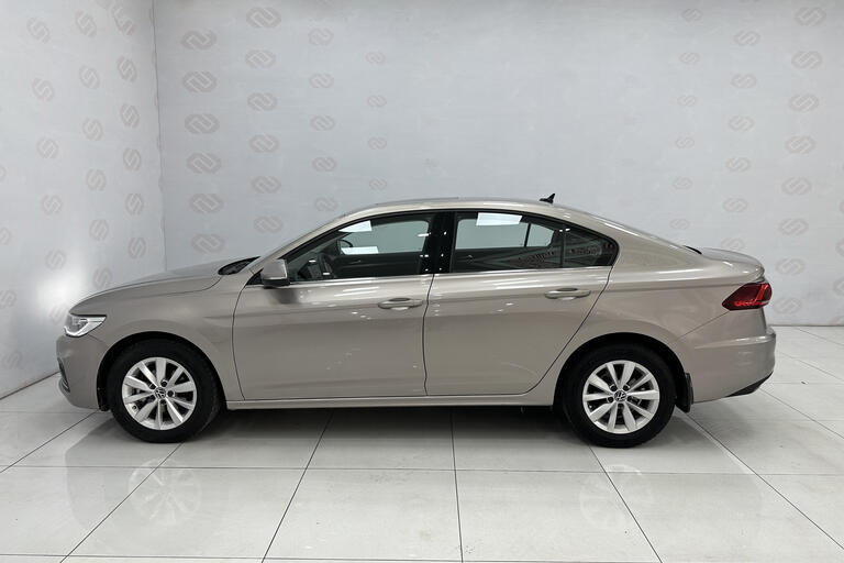 Volkswagen Bora 2021, 1.5