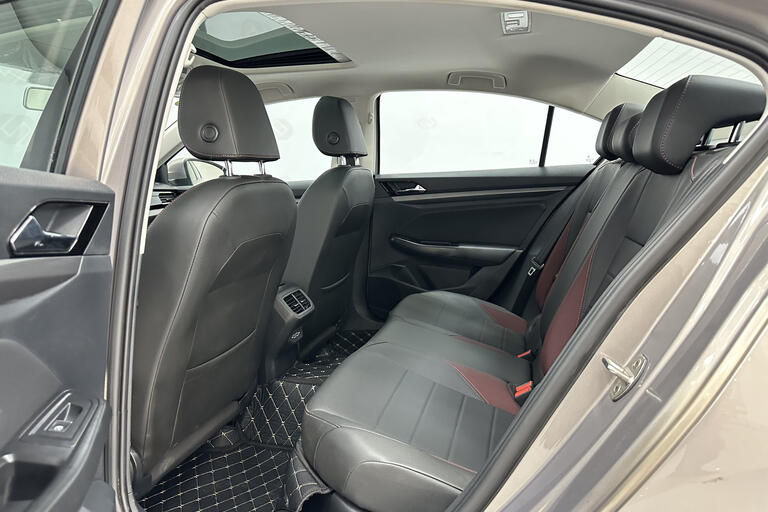 Volkswagen Bora 2021, 1.5