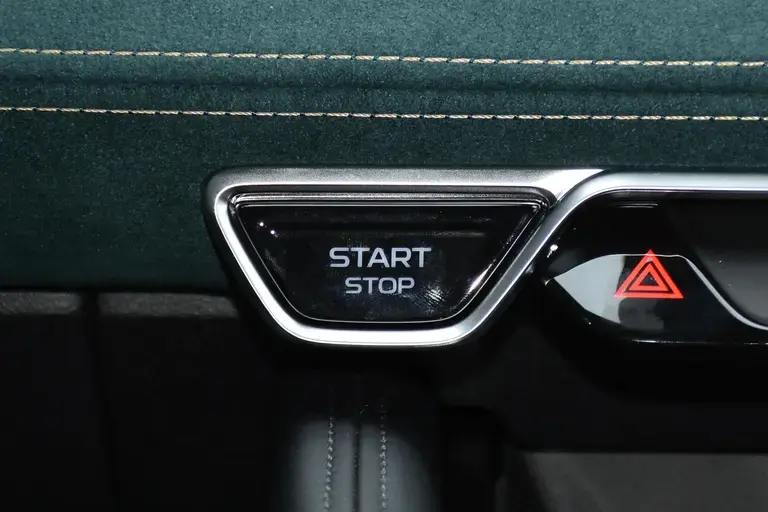 Geely Monjaro, 2021, 2.0