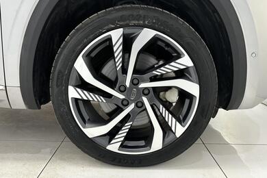 Geely Monjaro, 2021 2.0